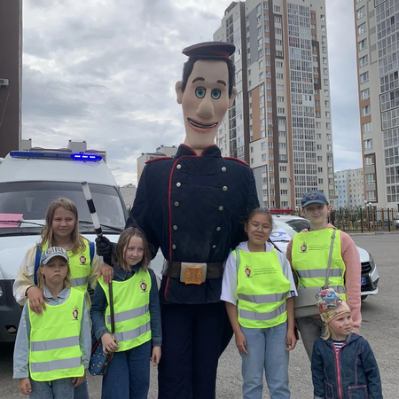 Участие в танцевальном флешмобе к юбилею ГИБДД г.Тобольска