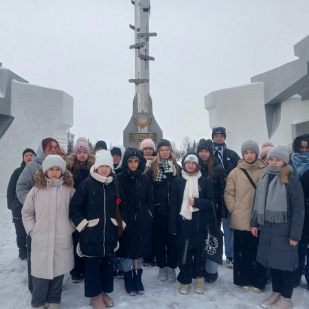 Экскурсия к Вечному огню, посвященная снятию блокады Ленинграда