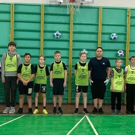 Соревнования по мини-футболу "Футбольная карусель"