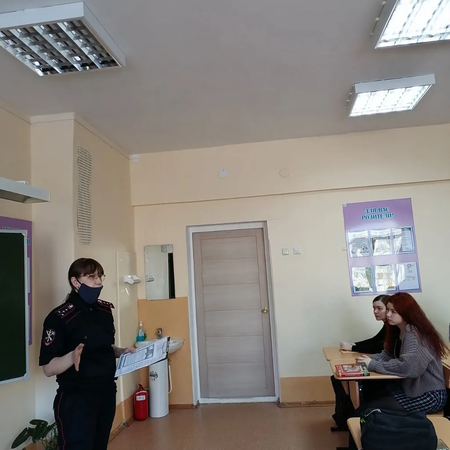 Профориентационные беседы со специалистами