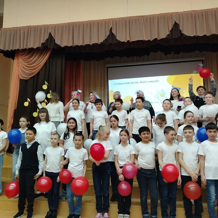 Фестиваль "Поющий город" в МАОУ СОШ №12