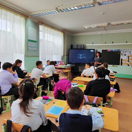 Беседы с инспектором по охране детства "Безопасные каникулы"