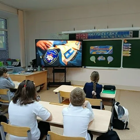 «Разговоры о важном», посвящённые героическим профессиям спасателей