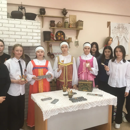 Музейный урок «Сладкие леденцы на палочке!»