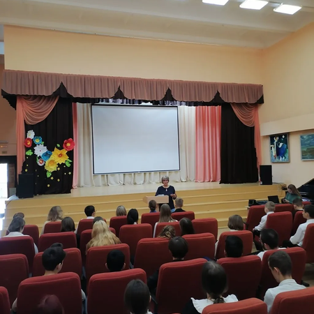 Общественный урок: встреча с Н.И. Староненко