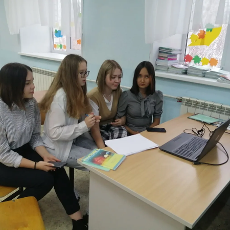 Участие в интеллектуальной игре среди школьных команд города Тобольска