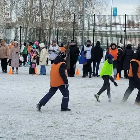 Зимний футбол