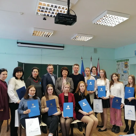 О награждении участников открытого публичного конкурса эскизов концепции устройства «Тобольской муниципальной ярмарки»