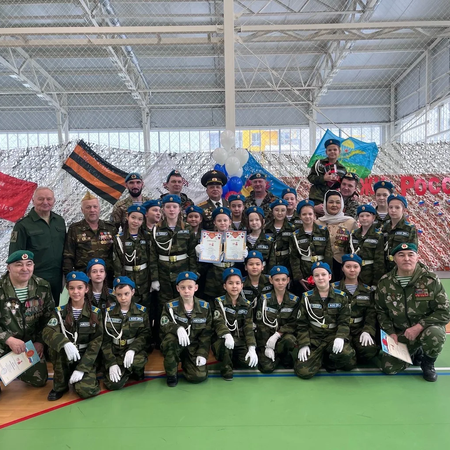 Наши "Десантники " - призеры в Городском смотре строя и песни