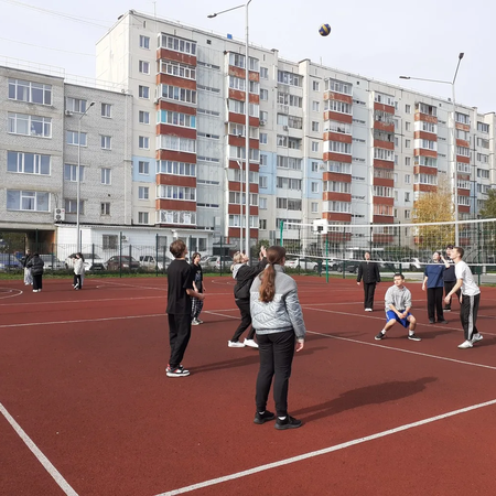 Занятия физкультурой на улице