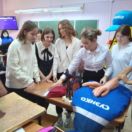 Классный час по энергобезопасности с СУЭНКО