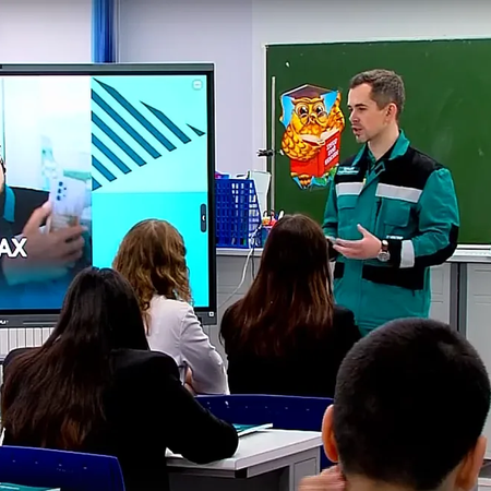 "Встреча в касках" с сотрудниками Сибур Интех