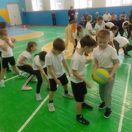 Веселые старты в 1-4 классах