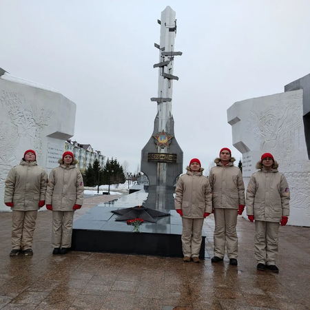 Ученики МАОУ СОШ №12 присоединились к Вахте Памяти