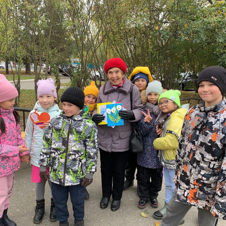 Поздравления с Днем пожилого человека от тимуровцев