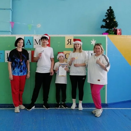 ​«Мама, Папа, Я-футбольная семья !»