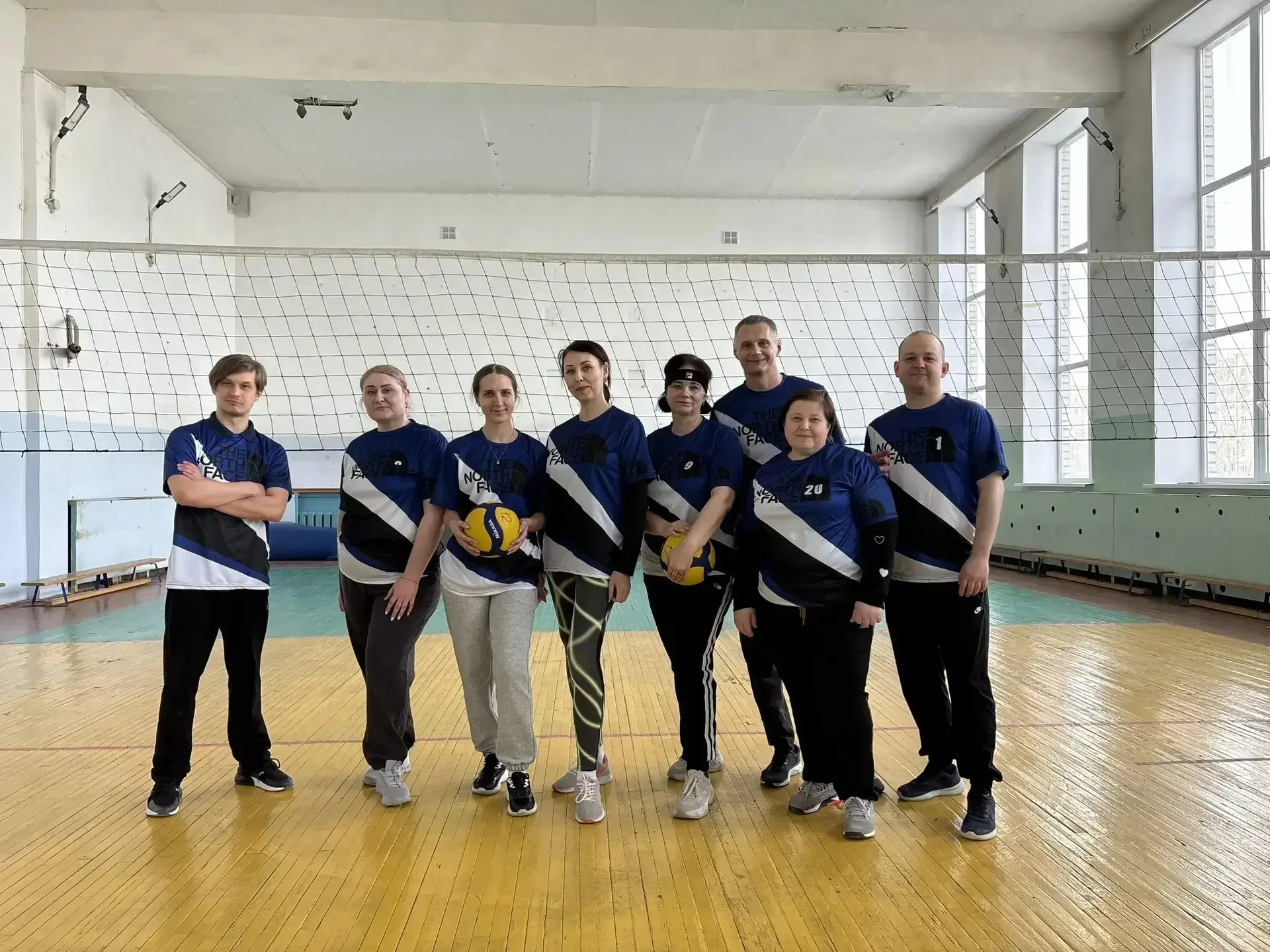 Соревнования по волейболу в зачет Спартакиады работников общеобразовательных организаций города Тобольска